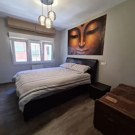 A Un Paso De La Playa, Amplio Apartamento Gijón