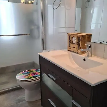 A Un Paso De La Playa, Amplio