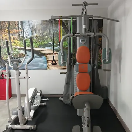 A Un Paso De La Playa, Amplio * גיחון